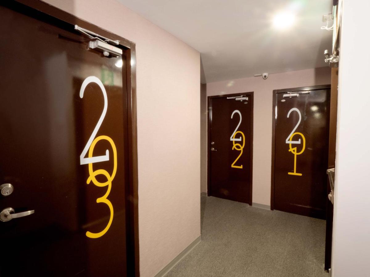 Hotel Brown - Chihkan Branch Tainan Zewnętrze zdjęcie