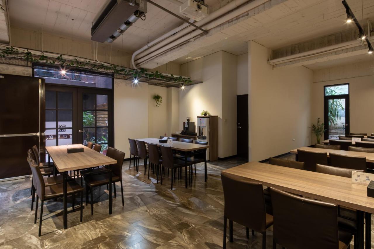 Hotel Brown - Chihkan Branch Tainan Zewnętrze zdjęcie