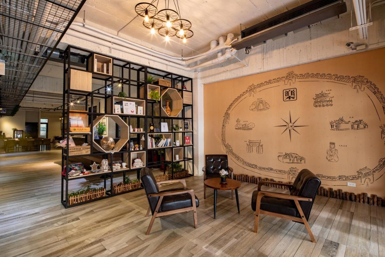 Hotel Brown - Chihkan Branch Tainan Zewnętrze zdjęcie