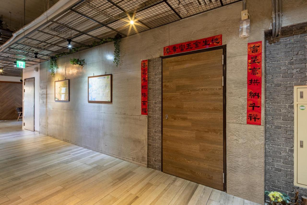 Hotel Brown - Chihkan Branch Tainan Zewnętrze zdjęcie