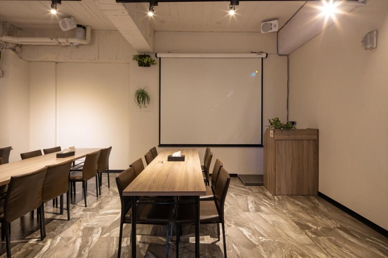 Hotel Brown - Chihkan Branch Tainan Zewnętrze zdjęcie
