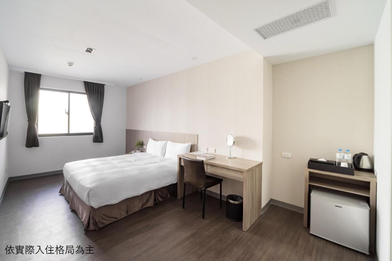Hotel Brown - Chihkan Branch Tainan Zewnętrze zdjęcie
