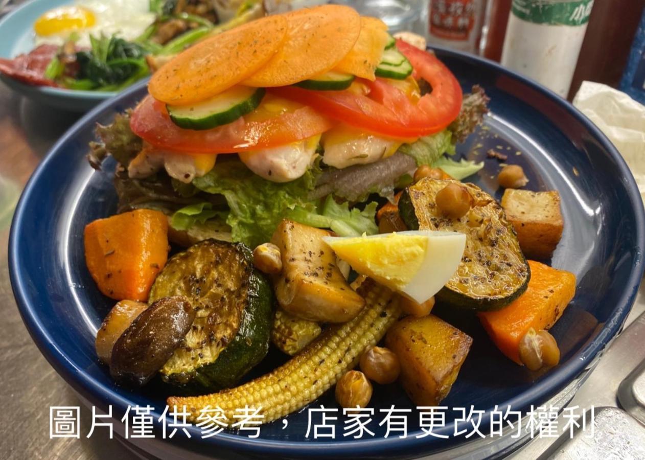 Hotel Brown - Chihkan Branch Tainan Zewnętrze zdjęcie
